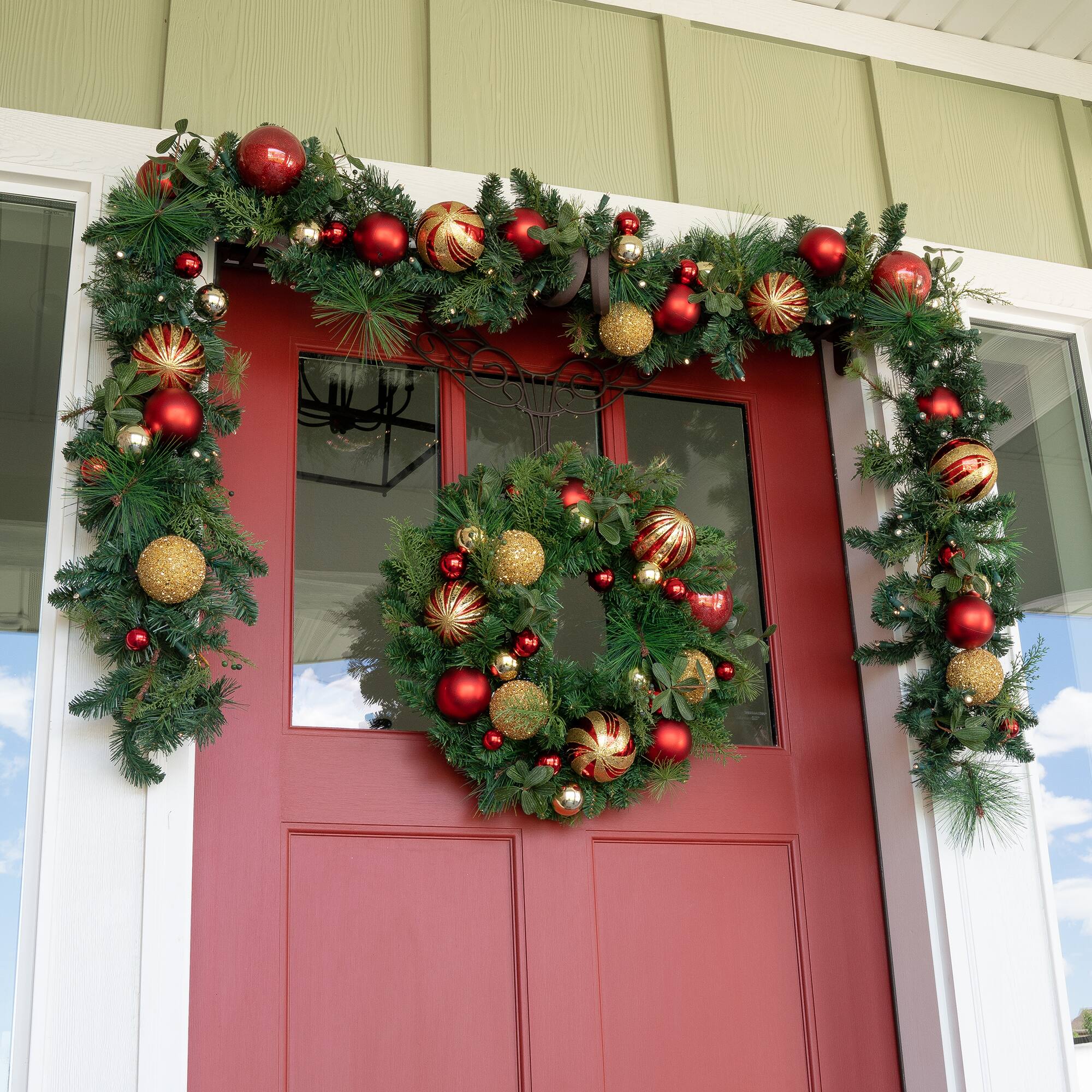 Village Lighting 24" Pre-Lit Christmas Classic Wreath, Clear LED Lights